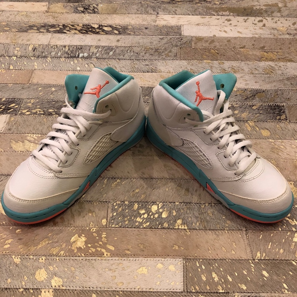 Never Worn Kids Retro Jordan 5’s